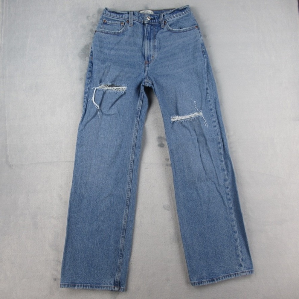 Abercrombie & Fitch 90s Relaxed High Rise Distressed Jeans Blue 27/4R